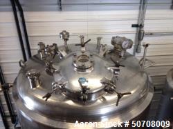2800L (740 gal) Mueller "f" tank. 316 stainless