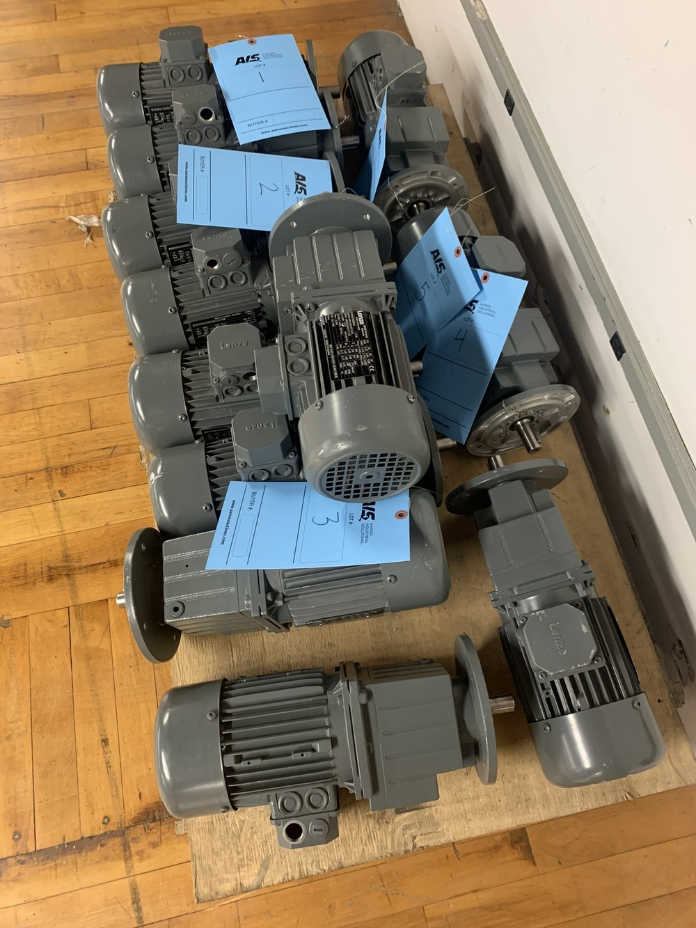 Auction Image